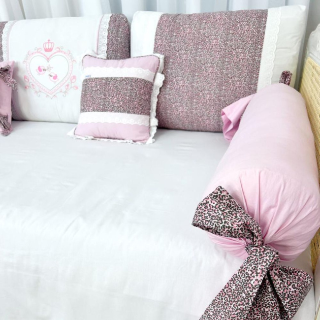 Kit Cama Babá 9 Peças com Saia Baby Oncinha - Promocional Kit Cama Babá 9 Peças com Saia Baby Oncinha - Promocional