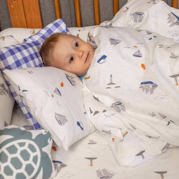 Kit Coordenado 2 Peças (Edredom + Fronha) Berço/Mini Cama Dupla Face Percal 100% Algodão Pequeno Navegante - Constantini