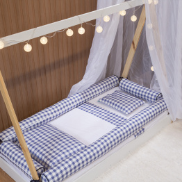 Kit Coordenado 4 Peças (Lençol 3 Peças + Edredom) para Mini Cama Percal 100% Algodão Xadrez Azul - Constantini Baby Kit Coordenado 4 Peças (Lençol 3 Peças + Edredom) para Mini Cama Percal 100% Algodão Xadrez Azul - Constantini Baby