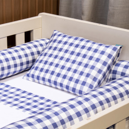 Kit de Capas de Rolinho para Berço 4 Peças Percal 100% Algodão Estampado Xadrez Azul - Constantini Baby Kit de Capas de Rolinho para Berço 4 Peças Percal 100% Algodão Estampado Xadrez Azul - Constantini Baby