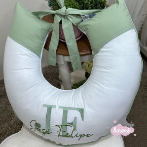 Almofada de Amamentação Personalizada Branco e Verde 200 Fios Almofada de Amamentação Personalizada Branco e Verde 200 Fios
