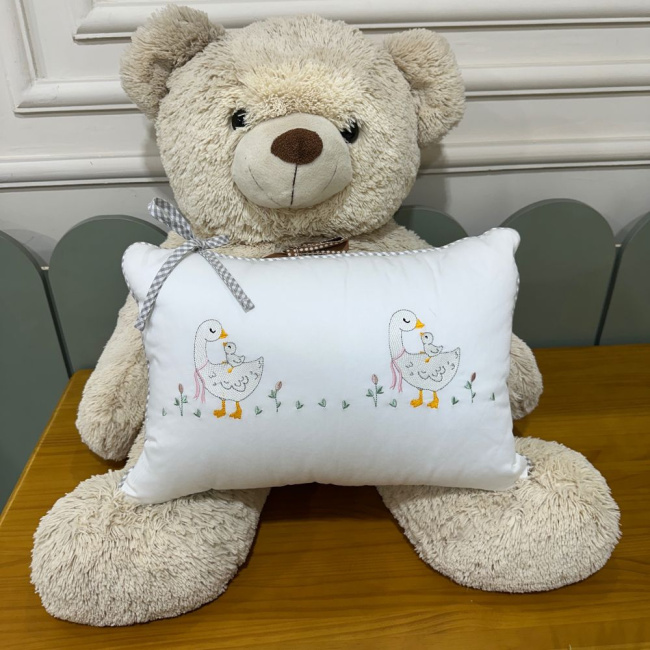 Almofada Decorativa Lunenê Baby Mamãe Ganso 9520