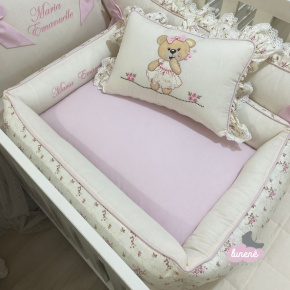 Colchonete Ninho 02 peças Ursa Beijo Florence e Rosa Personalizado Colchonete Ninho 02 peças Ursa Beijo Florence e Rosa Personalizado