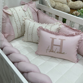 Enxoval de Berço Personalizado 08 Peças Encanto Rose 200 Fios 4465 Enxoval de Berço Personalizado 08 Peças Encanto Rose 200 Fios 4465