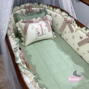 Enxoval de Berço Personalizado Evolutivo 09 Peças Borboletas Personale Baby 140 Fios Enxoval de Berço Personalizado Evolutivo 09 Peças Borboletas Personale Baby 140 Fios