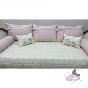 Enxoval de Cama Babá 08 Peças Ramo de Flores Bege e Rosê 200 Fios Bichinhos Enxoval de Cama Babá 08 Peças Ramo de Flores Bege e Rosê 200 Fios Bichinhos