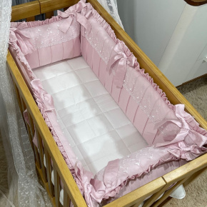 Enxoval de Mini Berço Personalizado 07 Peças Rose 400 Fios 4371 Enxoval de Mini Berço Personalizado 07 Peças Rose 400 Fios 4371