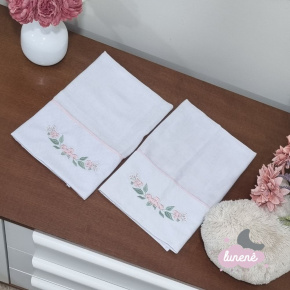 Fralda de Ombro 02 Peças Cute Baby Coração Florido Rosa 140 Fios Fralda de Ombro 02 Peças Cute Baby Coração Florido Rosa 140 Fios