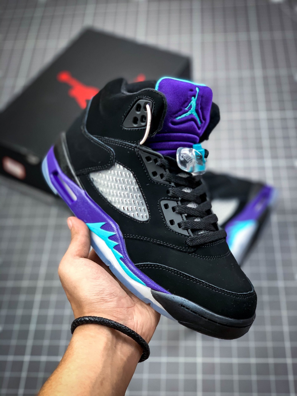 Air Jordan 5 Retro Alternate Grape - 3 REIS