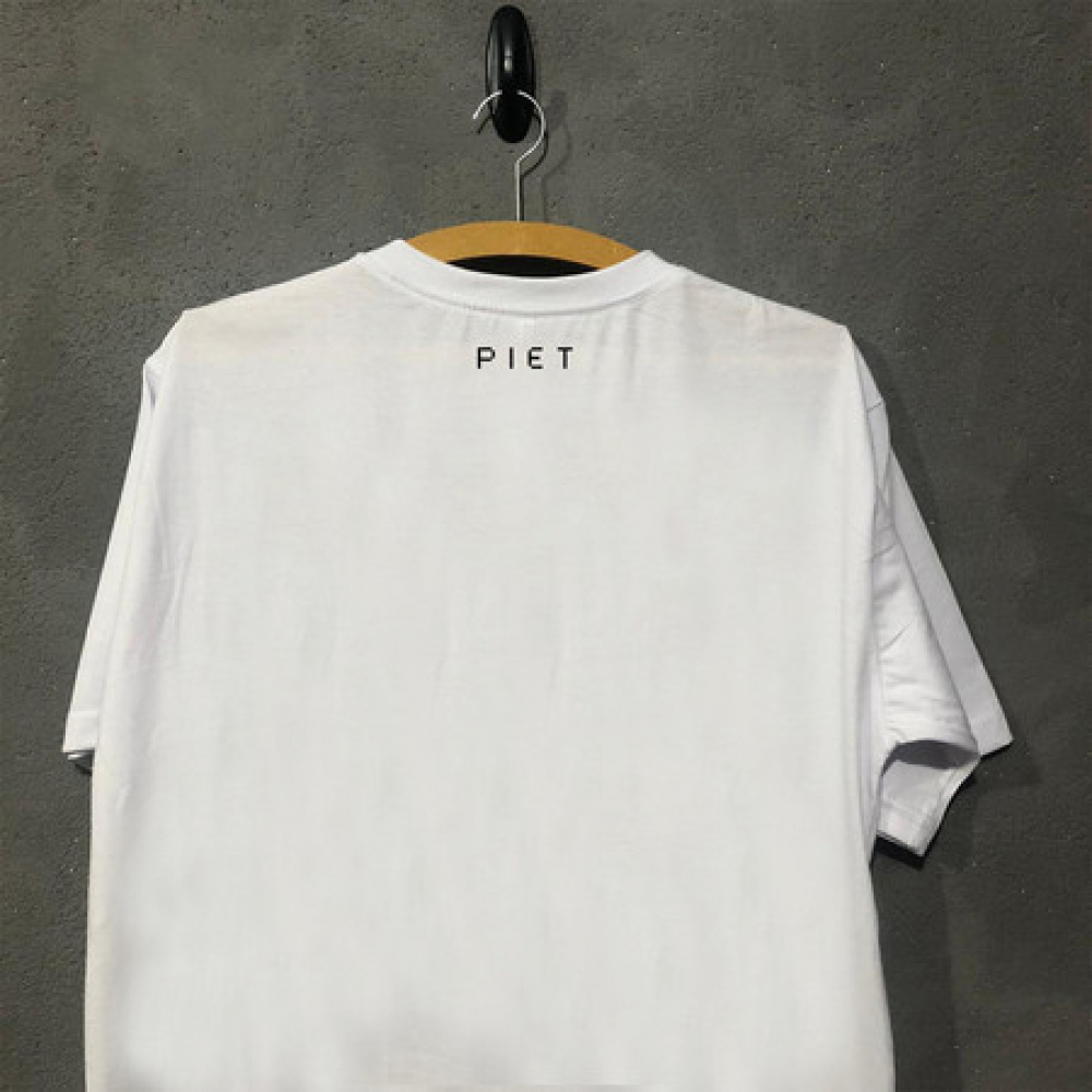 Camiseta Piet x Oakley Skull Preta/Branco - NewSkull