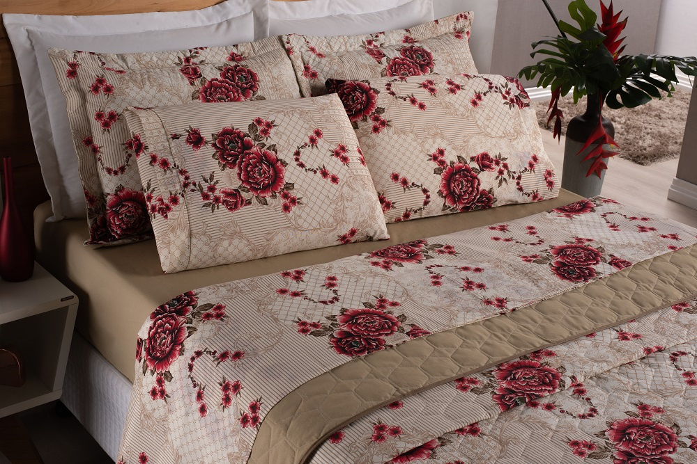 Kit Cobre Leito Jogo De Cama Viena Casal Queen Percal 200 Fios Vermelho AMBordados Cama