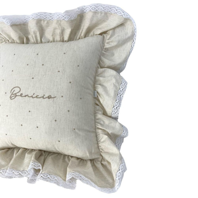 Almofada Quadrada com Babado Benício Personalizada Linho Bege