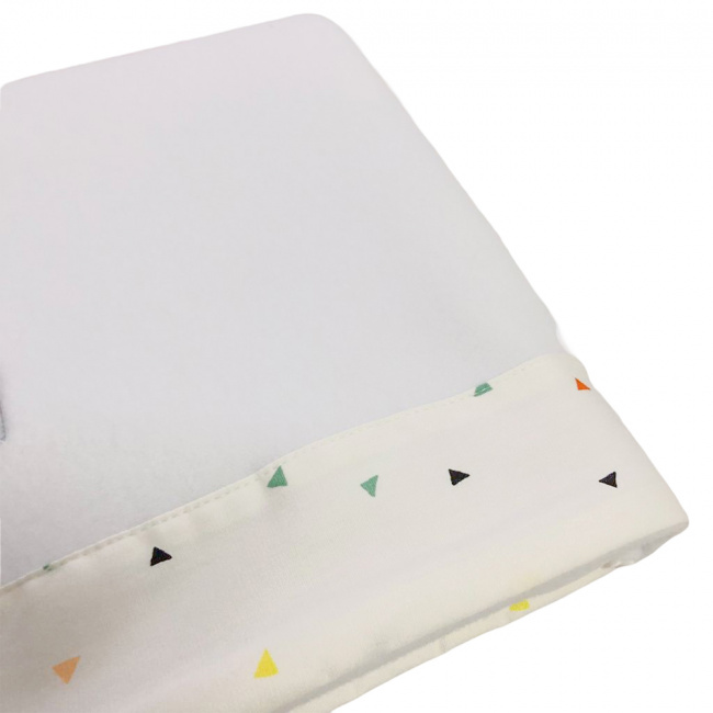 Cobertor Soft para Bebê New York Mini Triângulo Colorido