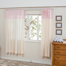 Cortina para Quarto de Bebê com Lapelas Percal Windsor Rosa