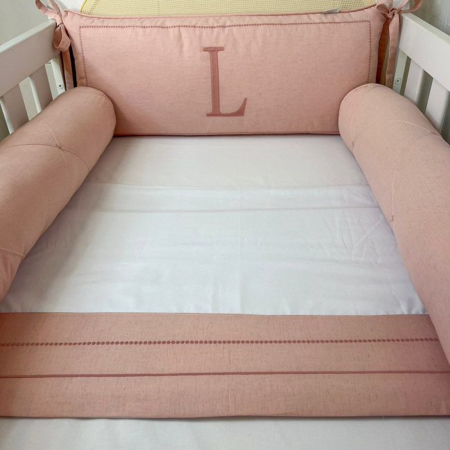 Kit de Berço Rolinho 4 Peças com Cabeceira Personalizada Linho Rosê