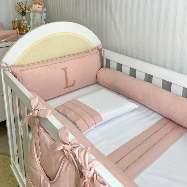 Kit de Berço Rolinho 4 Peças com Cabeceira Personalizada Linho Rosê
