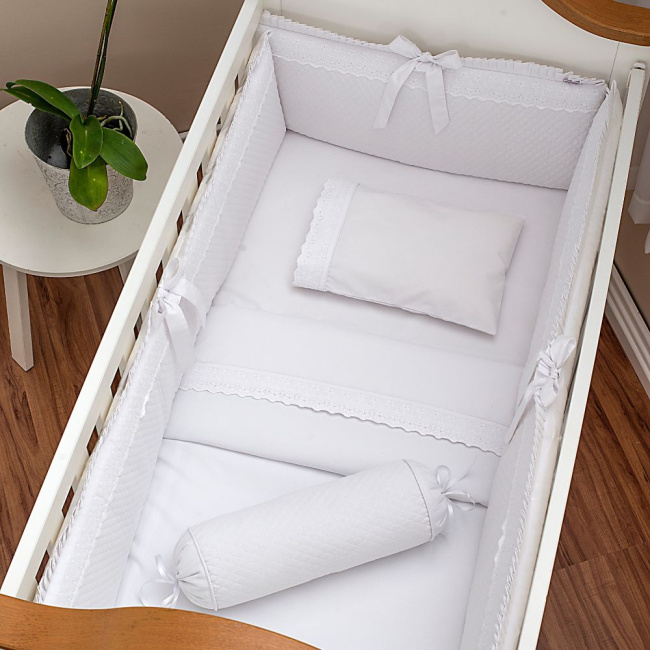 Kit Enxoval de Berço Blanche Matelassado 9 Peças