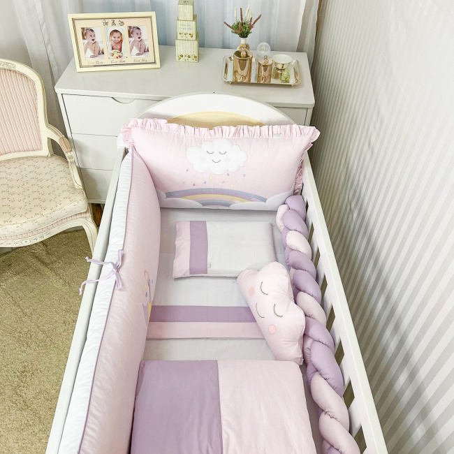 Kit Enxoval de Berço Bordado Chuva de Amor - Rosa / Lilás - 8 Peças