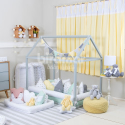 Kit Montessoriano Mini Cama Rolinho 4 Peças New York Mini Triângulo Colorido (Colchão 1,50 x 0,70)