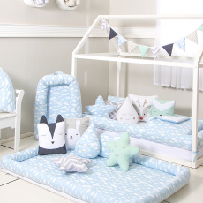 Kit Montessoriano Rolinho 4 Peças Nuvem Azul (Colchão 1,60 x 0,78)