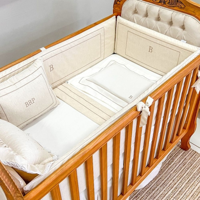 Protetor de Berço Antissufocante 4 Peças Benício Personalizado Linho Bege
