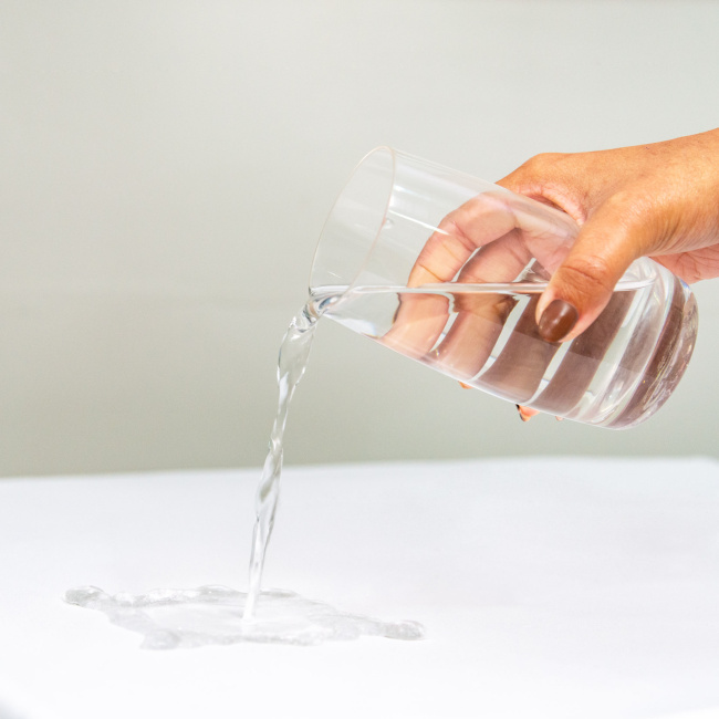 Protetor de Colchão para Mini Berço Impermeável com Elástico - Branco