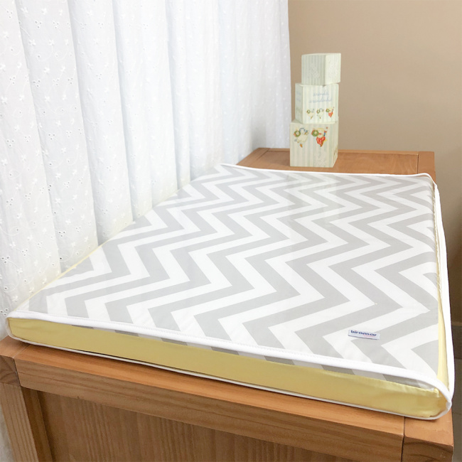 Trocador de Cômoda para Bebê Espuma 04 Chevron Amarelo