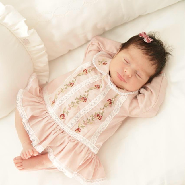 Vestido c/ Touca e Calcinha para Bebê Maria Joaquina Cogumelos Rosa