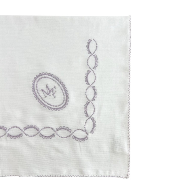 Vira Manta para Bebê Fustão Personalizado Maria Joaquina Brasão Lilás