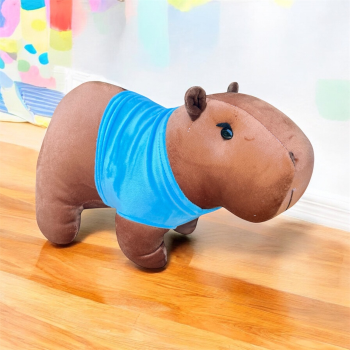 Capivara de Pelúcia Com Camiseta Azul Agenor Filó Fofinha 25cm