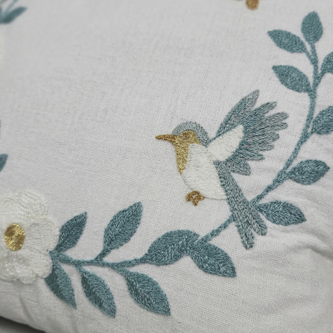 Almofada Bordada Alto Relevo Vellora 3D 45cm x 45cm 01 Peça - Sialia