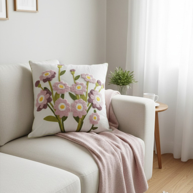 Almofada Bordada Alto Relevo Primavera 3D 45cm x 45cm 02 Peça - Gardênia