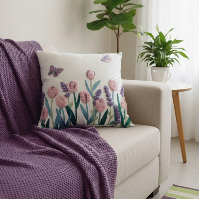 Almofada Bordada Alto Relevo Primavera 3D 45cm x 45cm 02 Peça - Tulipa