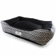 Cama Pet 65cm x 50cm Tamanho M, Dupla Face, Lavável, com Zíper - Chevron