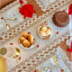 Caminho de Mesa Roseto 40cm x 150cm 01 Peça - Botões com Dourado
