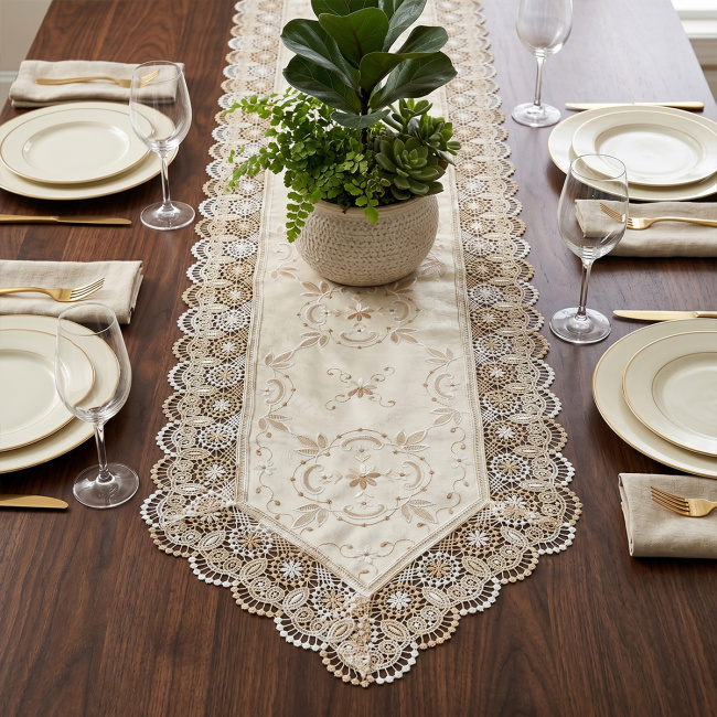 Caminho de Mesa Roseto 40cm x 220cm 01 Peça - Flor Dourada