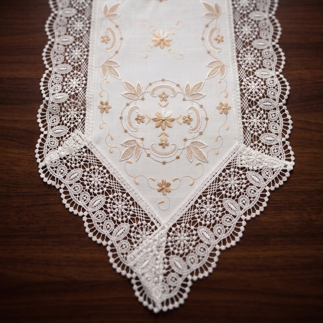 Caminho de Mesa Roseto 40cm x 220cm 01 Peça - Flor Dourada com Branco