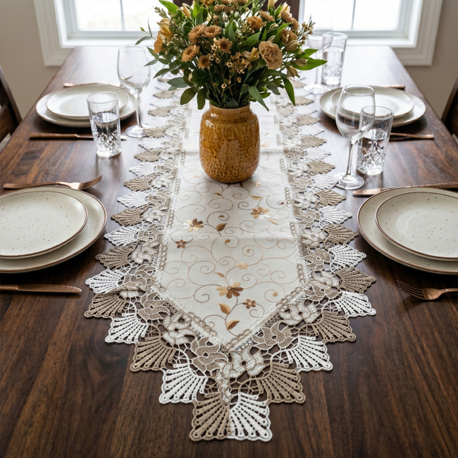 Caminho de Mesa Roseto 40cm x 220cm 01 Peça - Flor Ouro