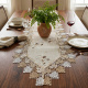 Caminho de Mesa Roseto 40cm x 220cm 01 Peça - Flor Ouro Velho