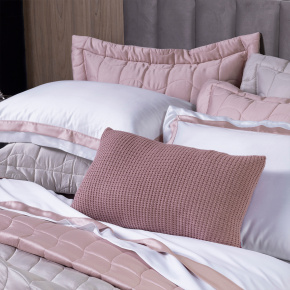 Cobre Leito Casal Queen Colcha Maelis 100% Fibra de Bambu Dupla Face 2,60m x 2,40m 03 Peças - Bege / Rosê