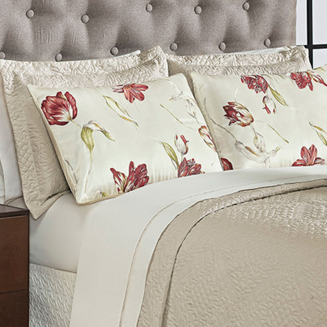Cobre Leito Super King Núbia Detalhes em Floral 09 Peças - Fendi