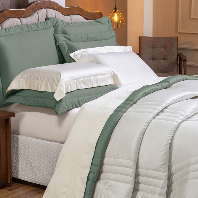Edredom Olivie Queen 2,60m x 2,40m Dupla Face 400 Fios Egípcios 100% Algodão 03 Peças - Verde / Palha