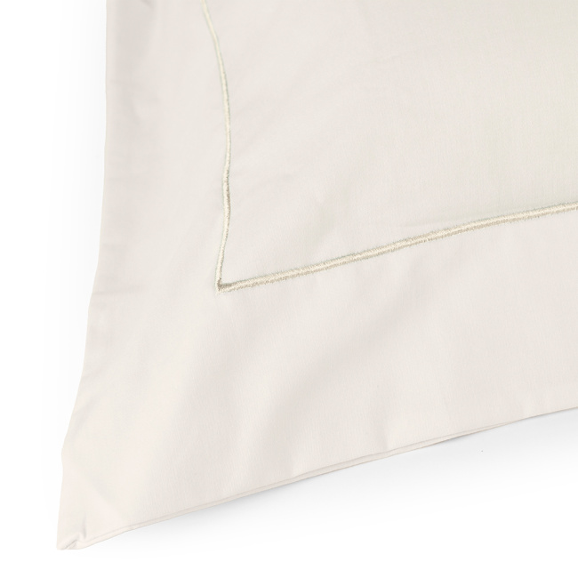 Fronha 90cm x 50cm Glass com detalhe em Festone Percal 200 Fios 01 Peça - Palha