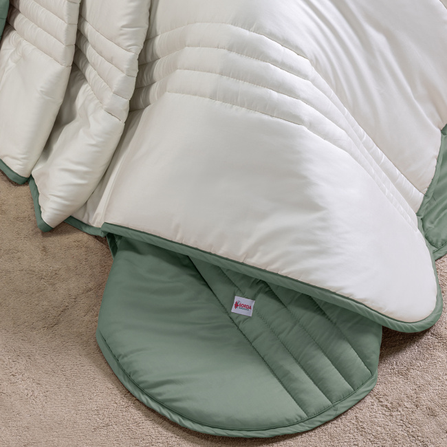 KIT Cama Posta Edredom Olivie Queen 2,60m x 2,40m Dupla Face 400 Fios 100% Algodão Egípcios 10 Peças - Verde / Palha