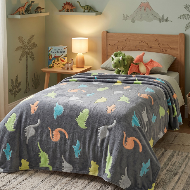 Manta Infantil Glow Brilha no Escuro 180g/m² 2,00m x 1,50m 01 Peça - Dinossauros
