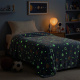 Manta Infantil Glow Brilha no Escuro 180g/m² 2,00m x 1,50m 01 Peça - Esportes