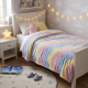Manta Infantil Glow Brilha no Escuro 180g/m² 2,00m x 1,50m 01 Peça - Estrelas Arco Íris