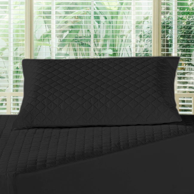 Protetor de Travesseiro Matelado Impermeável 70cm x 50cm com Zíper 01 Peça - Preto