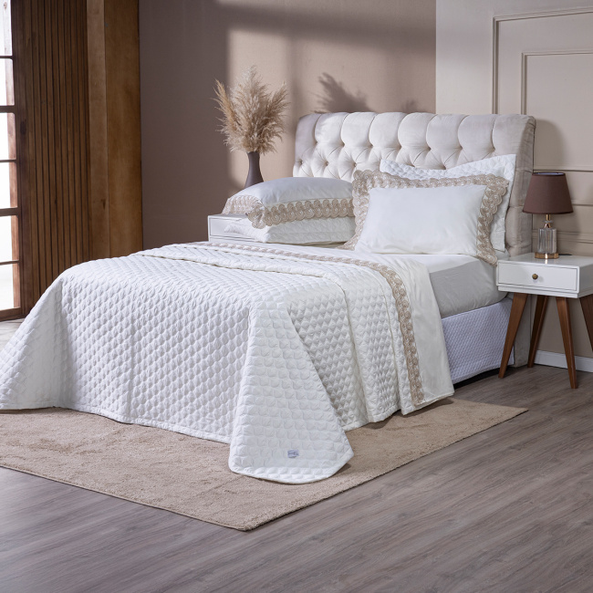 Roupa de Cama King Monaco 400 Fios 100% Algodão Egípcios 04 Peças - Dourado