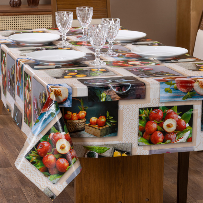 Toalha de Mesa Retangular 6 Lugares Plástico Térmico 2,20m x 1,40m - Frutas